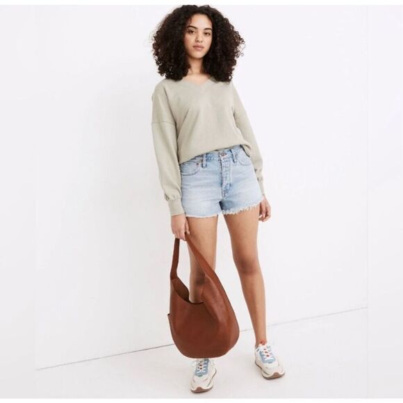 Madewell Curvy Relaxed Denim Shorts in Cedarcroft Wash Woman's Size 25 - Picture 1 of 10